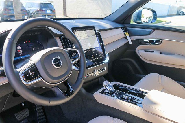 2026 Volvo XC90 Plus - Photo 27