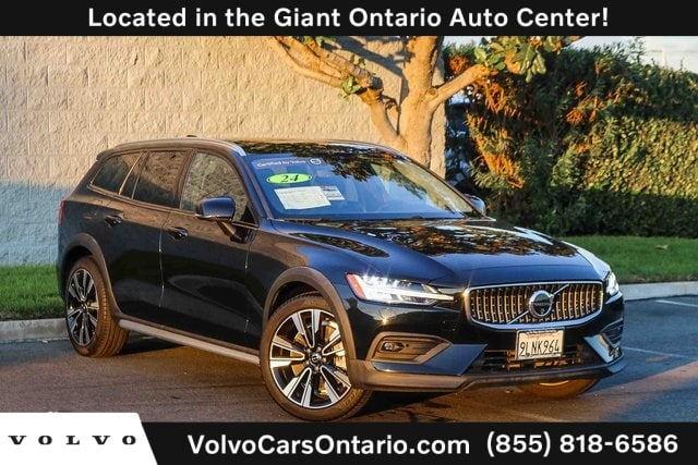 2024 Volvo V60 Cross Country