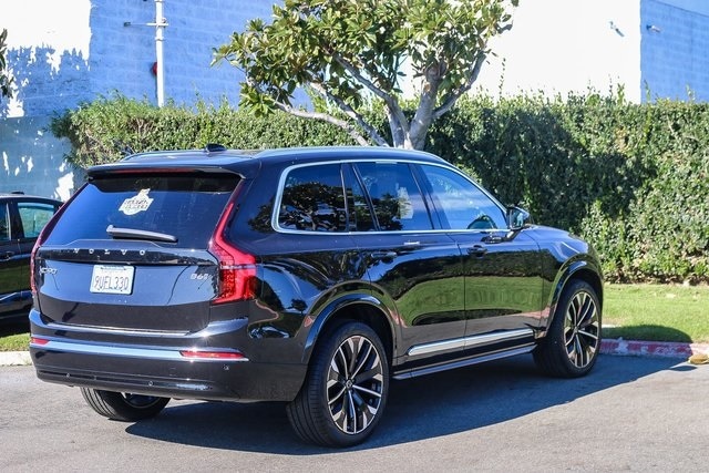 2025 Volvo XC90 Plus - Photo 8
