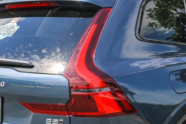 2026 Volvo XC60 Ultra - Photo 10