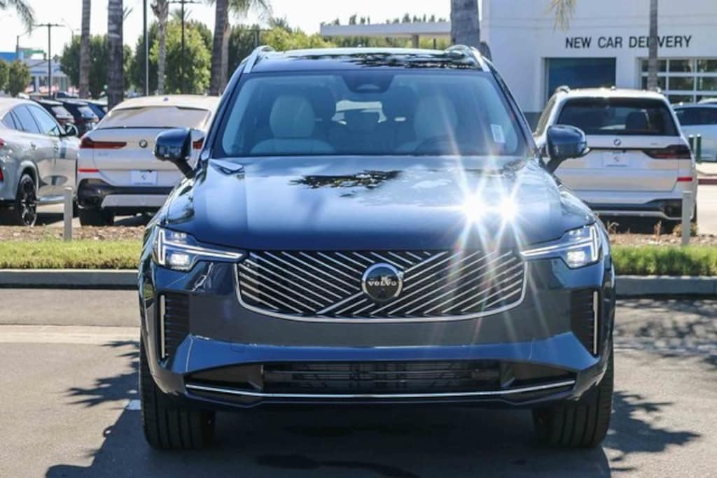 New 2026 Volvo XC90 B6 Ultra 7-Seater SUV