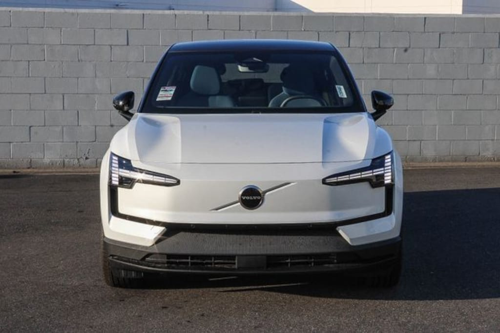 New 2026 Volvo EX30 Single Motor Plus SUV