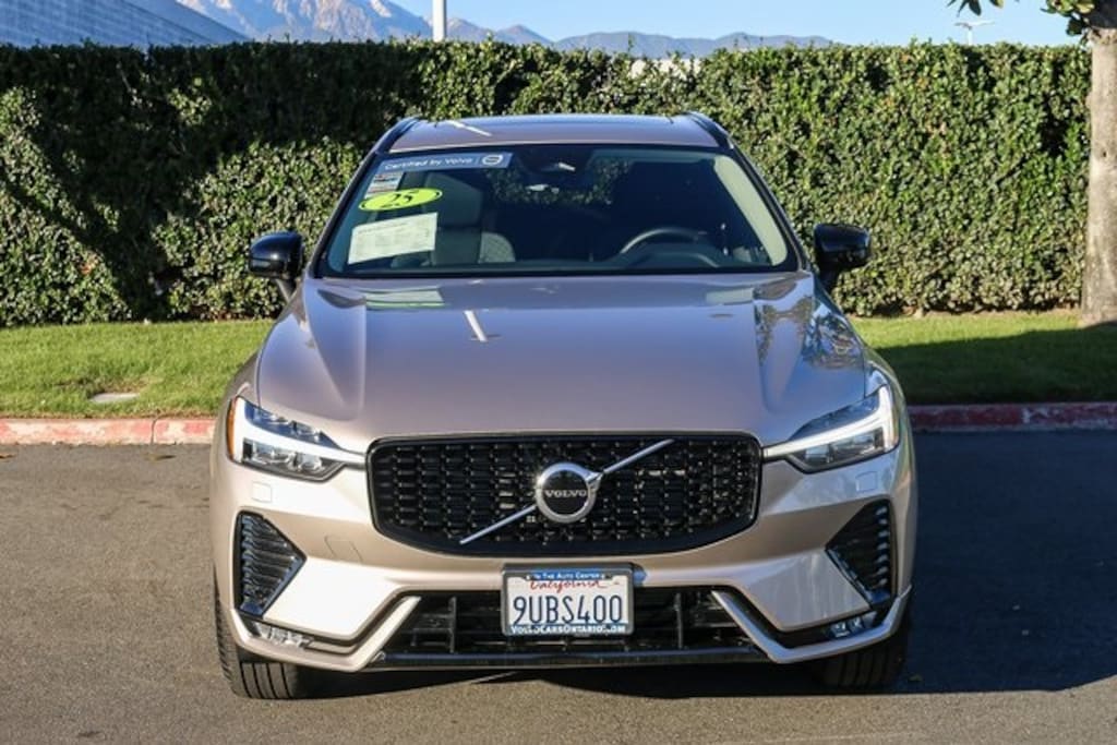 Certified 2025 Volvo XC60 B5 Core SUV
