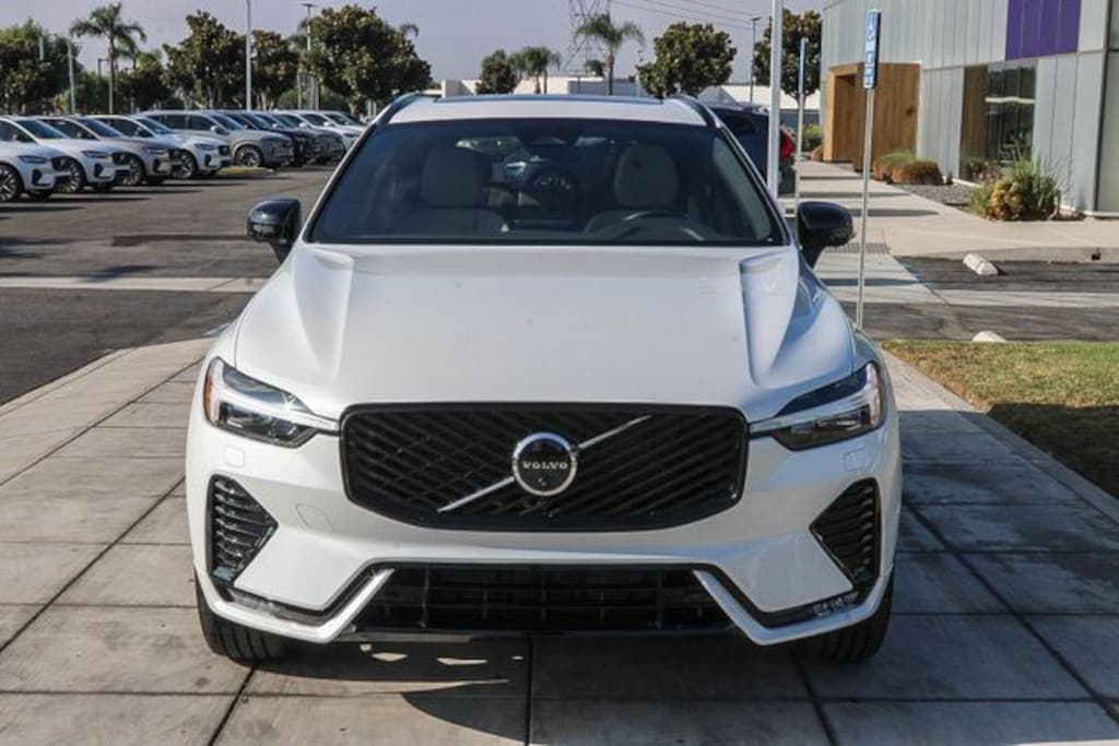 Used 2026 Volvo XC60 B5 Plus SUV
