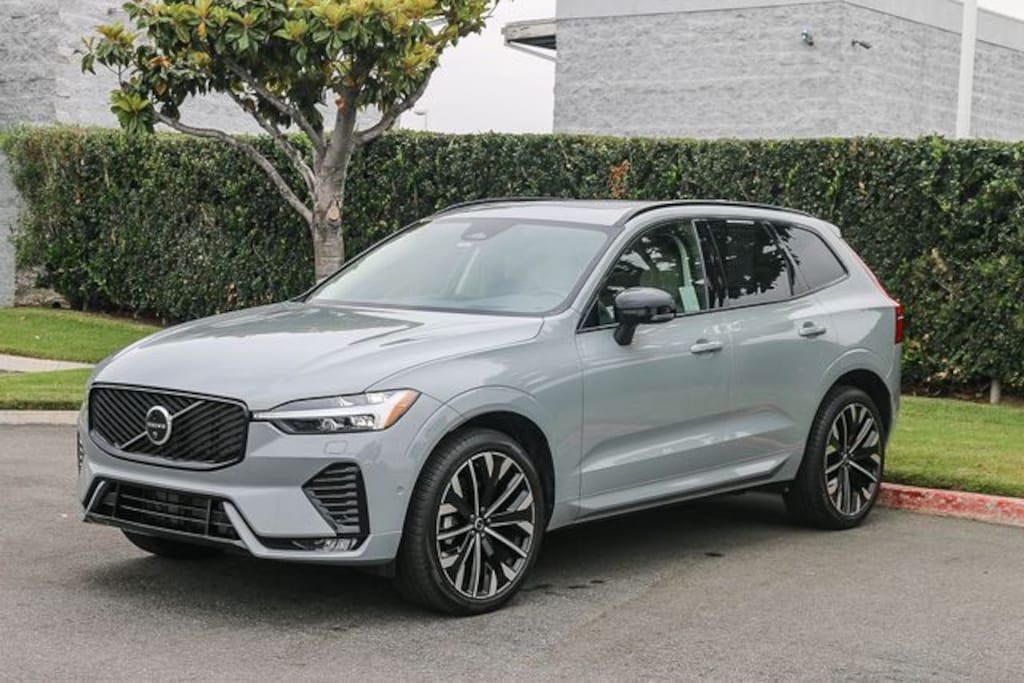 Used 2026 Volvo XC60 B5 Ultra SUV