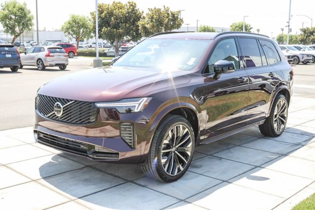 New 2026 Volvo XC90 plug-in hybrid T8 Ultra Dark Theme 7-Seater SUV