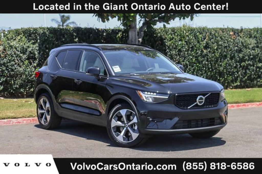 New 2026 Volvo XC40 B5 Plus SUV