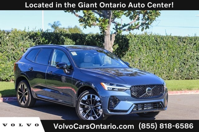 2026 Volvo XC60 Plus's photo