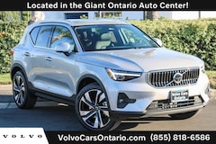 2025 Volvo XC40 B5 Plus Bright Theme SUV