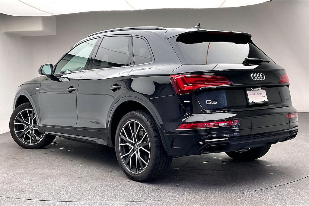 Certified 2022 Audi 45 Technik SUV