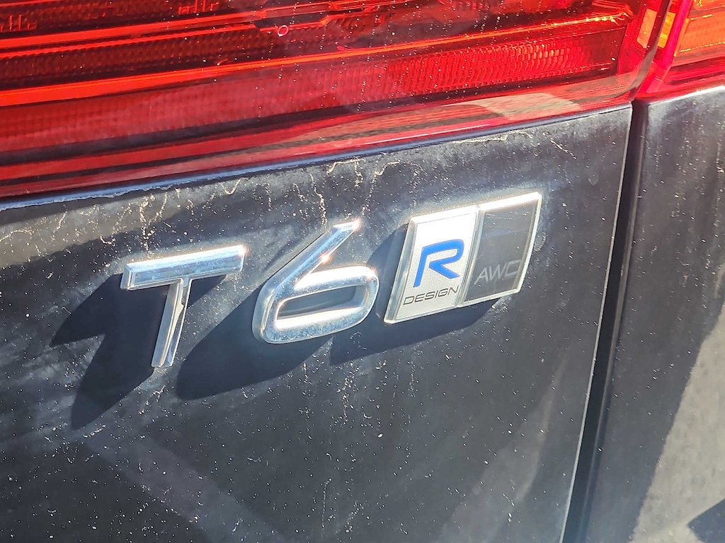 Used 2019 Volvo XC60 T6 R-Design SUV