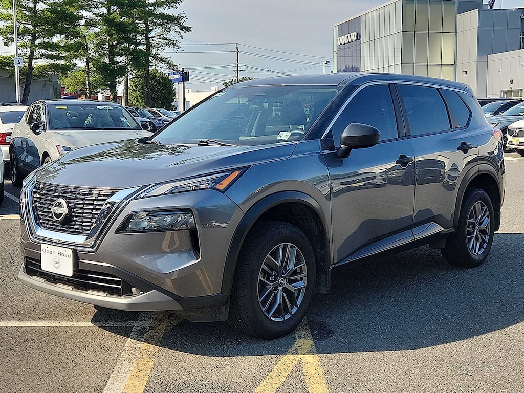 Used 2023 Nissan Rogue S SUV