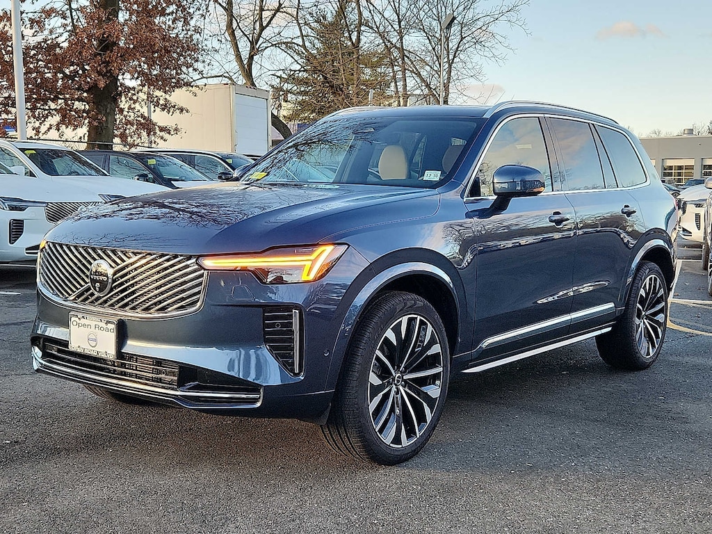 Used 2026 Volvo XC90 B6 Plus 7-Seater SUV