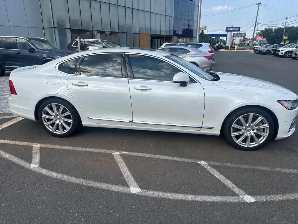 Used 2017 Volvo S90 T6 AWD Inscription Sedan