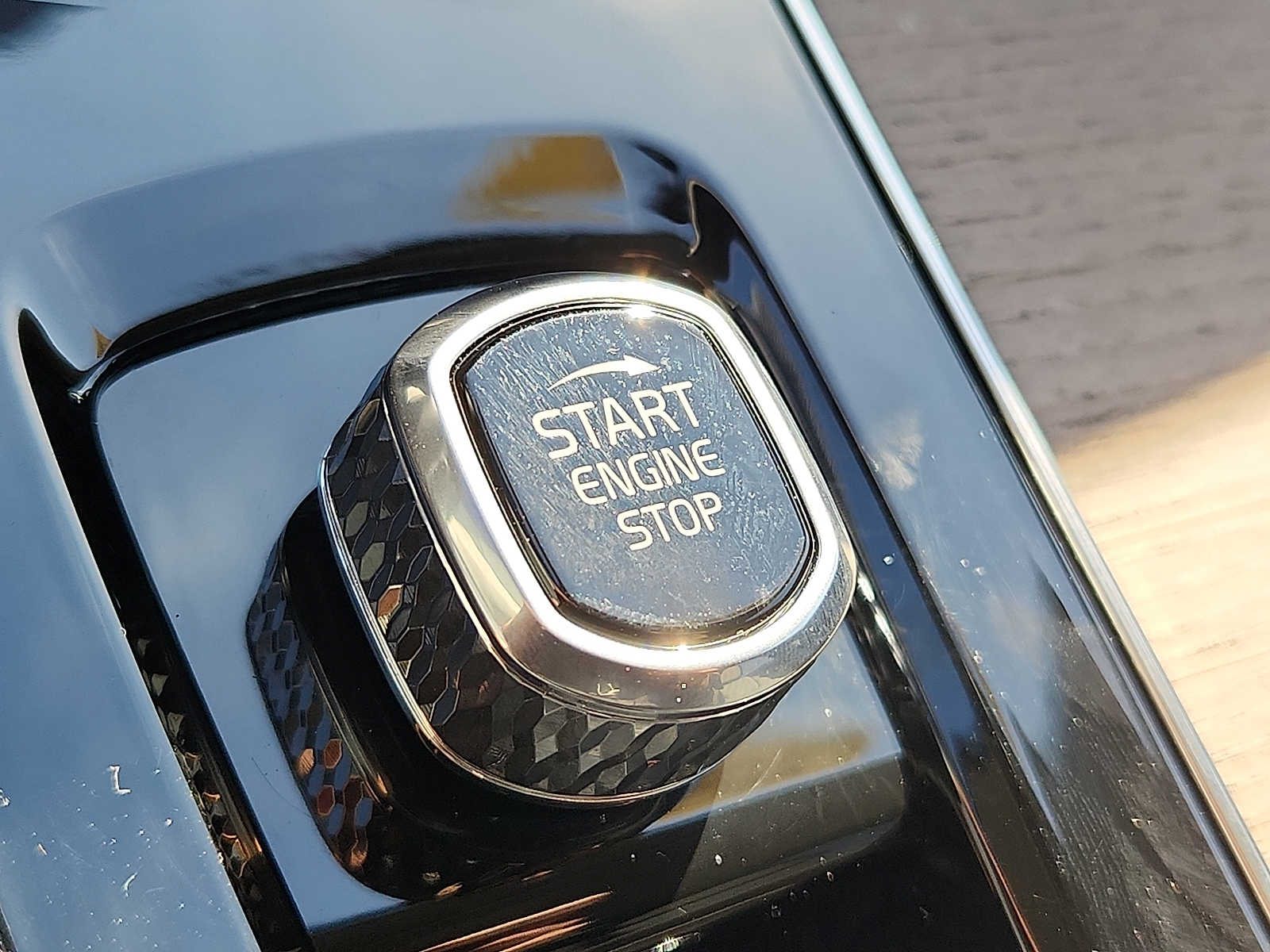 2026 Volvo XC90 Plus - Photo 22