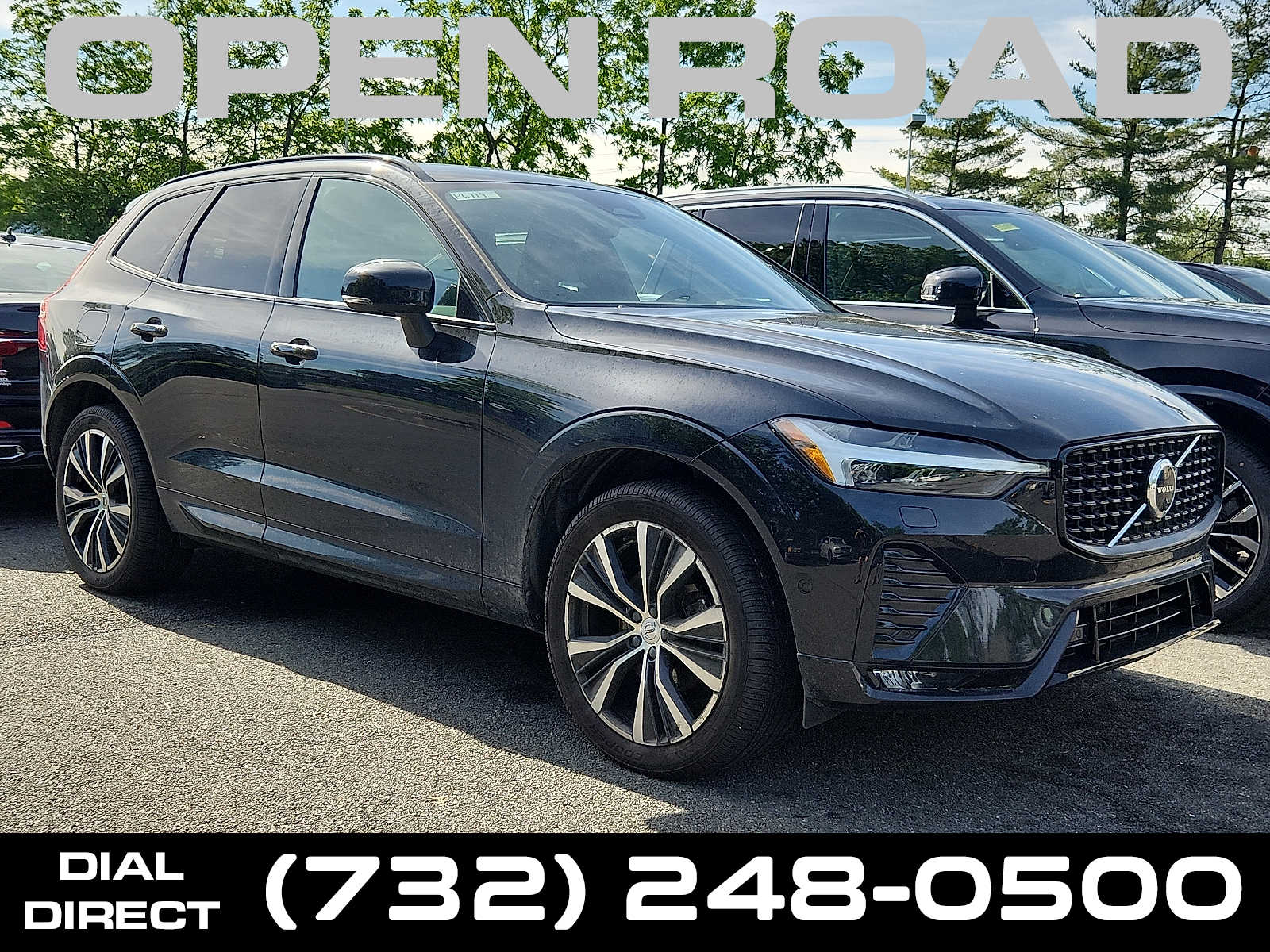 2023 Volvo XC60 B5 Plus Dark Theme AWD's photo