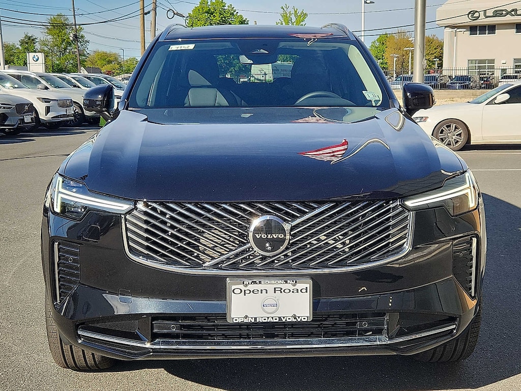 New 2026 Volvo XC90 B6 Plus 7-Seater SUV