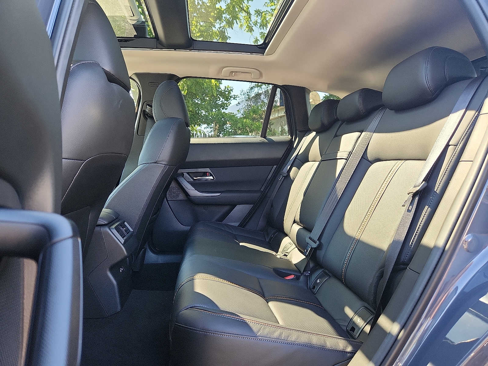 2025 Mazda CX-50 Premium Plus - Photo 10