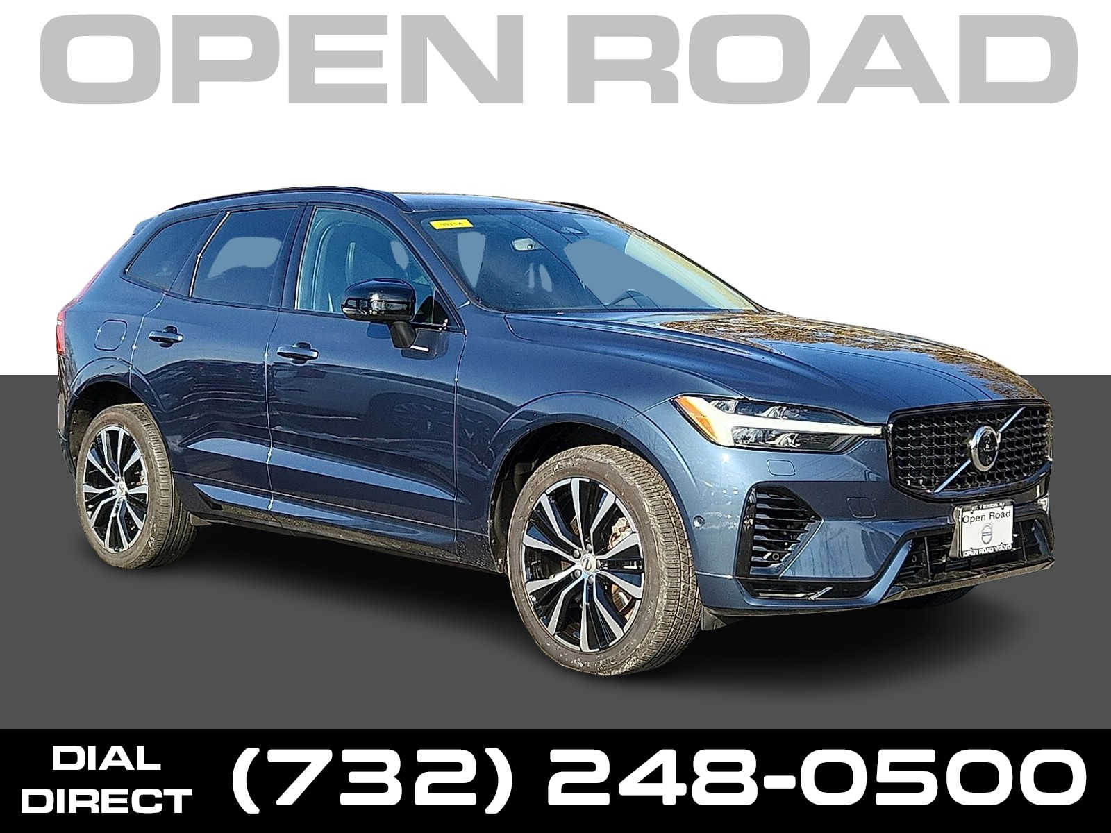 2023 Volvo XC60 Plus's photo