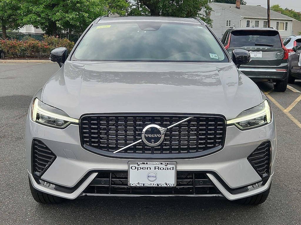 Certified 2024 Volvo XC60 B5 Plus Dark SUV
