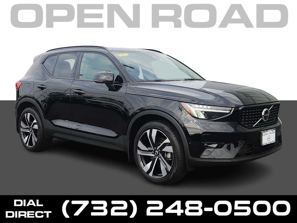 Certified 2023 Volvo XC40 B5 AWD Ultimate Dark SUV