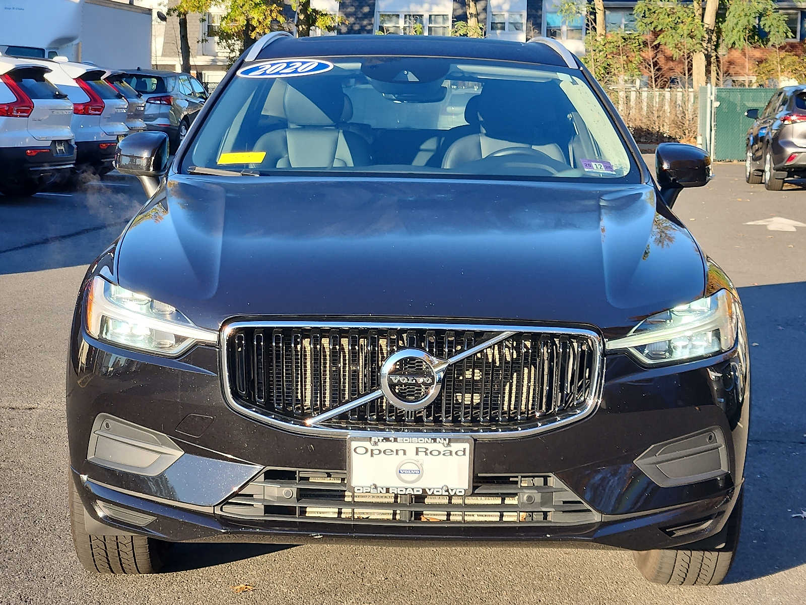 Used 2020 Volvo XC60 Momentum with VIN YV4102RK2L1498296 for sale in Edison, NJ