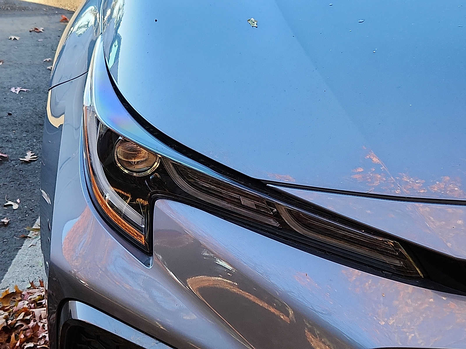 2022 Toyota Corolla SE photo 3