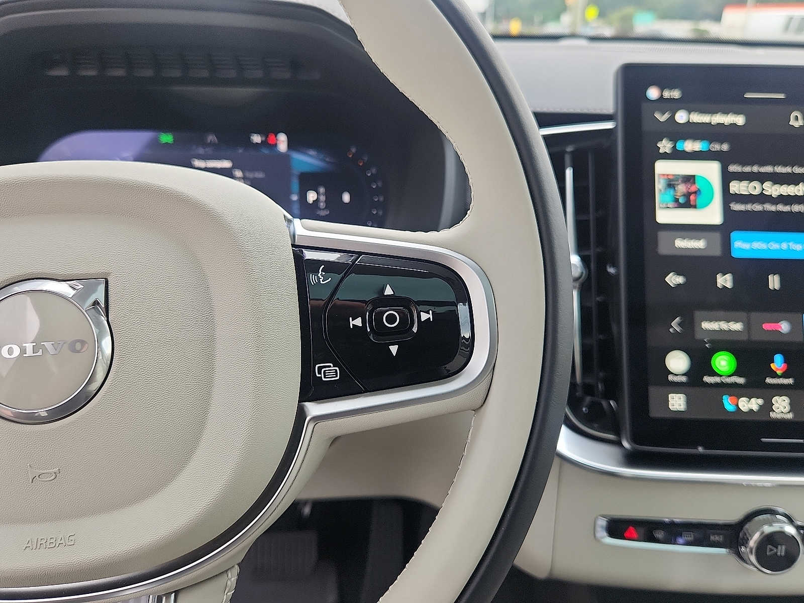 2026 Volvo XC90 Ultra - Photo 20