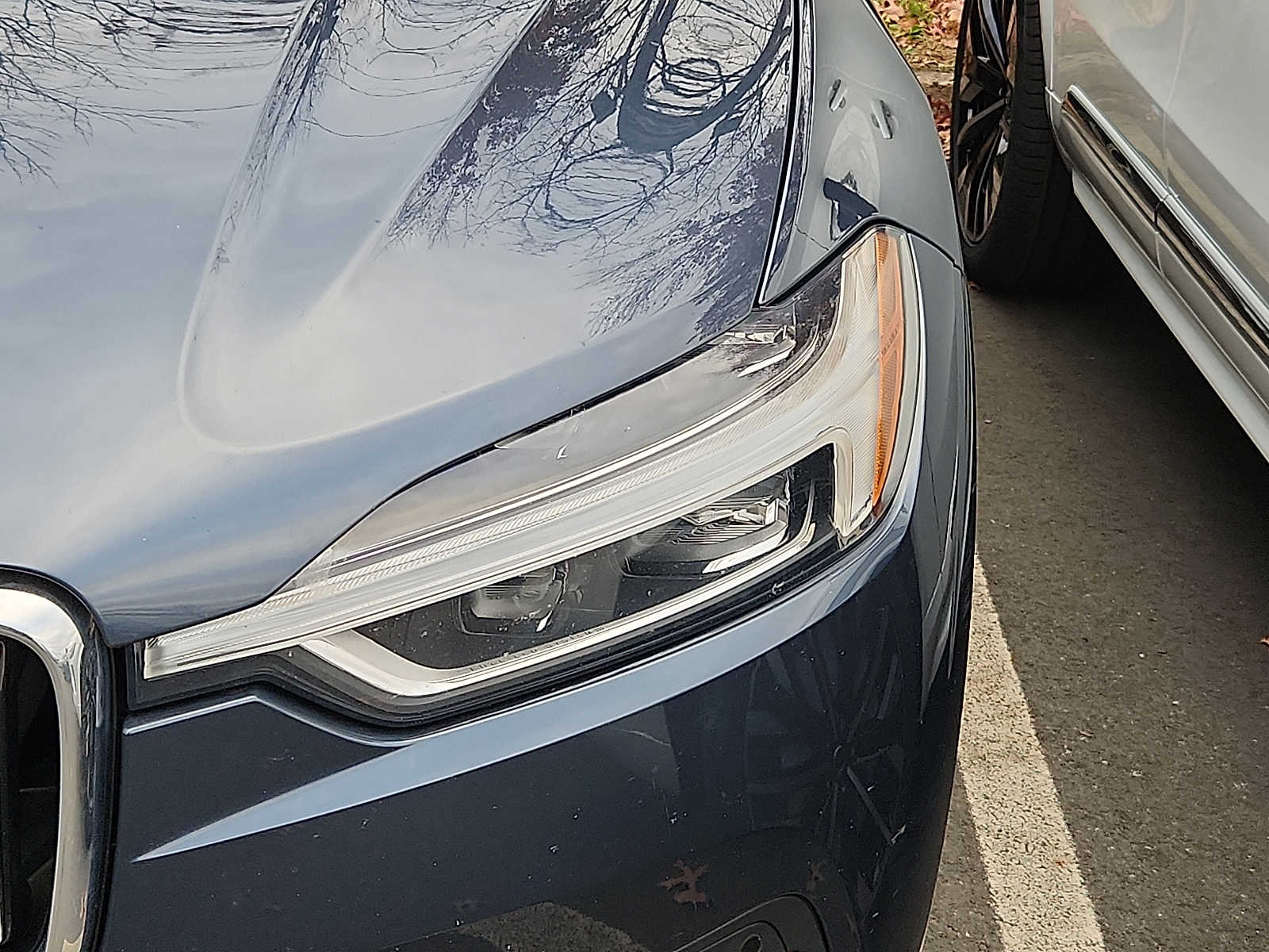 2021 Volvo XC60 T6 Inscription photo 3