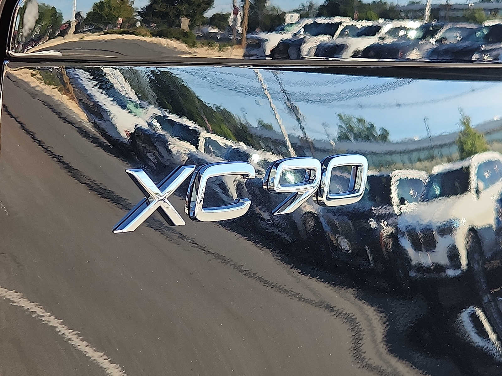 2026 Volvo XC90 Plus - Photo 28