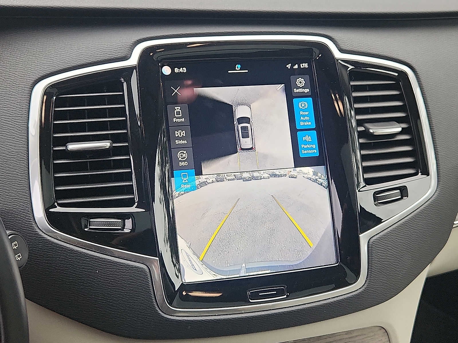 2024 Volvo XC90 Plus - Photo 16