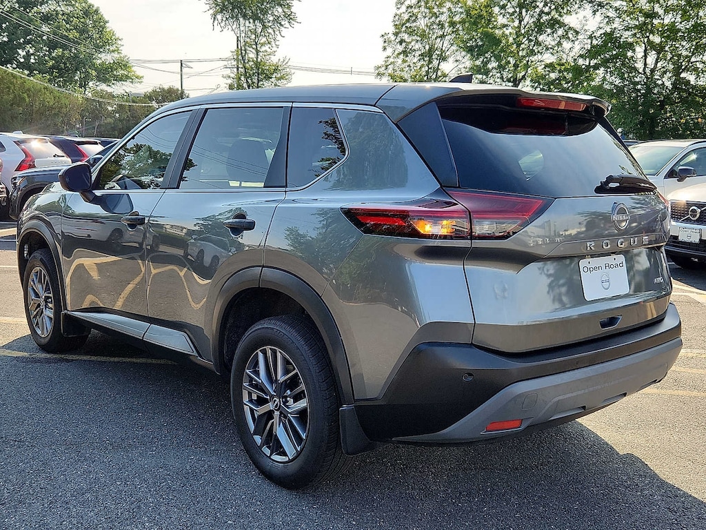 Used 2023 Nissan Rogue S SUV