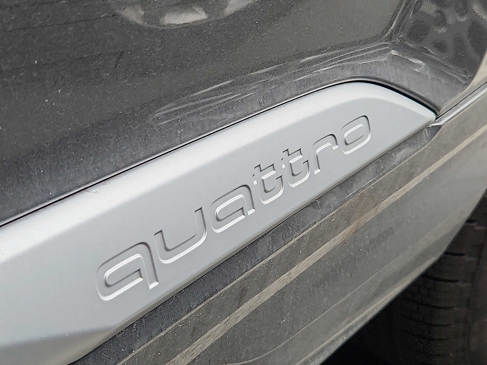 2025 Audi Q7 45 Premium photo 2