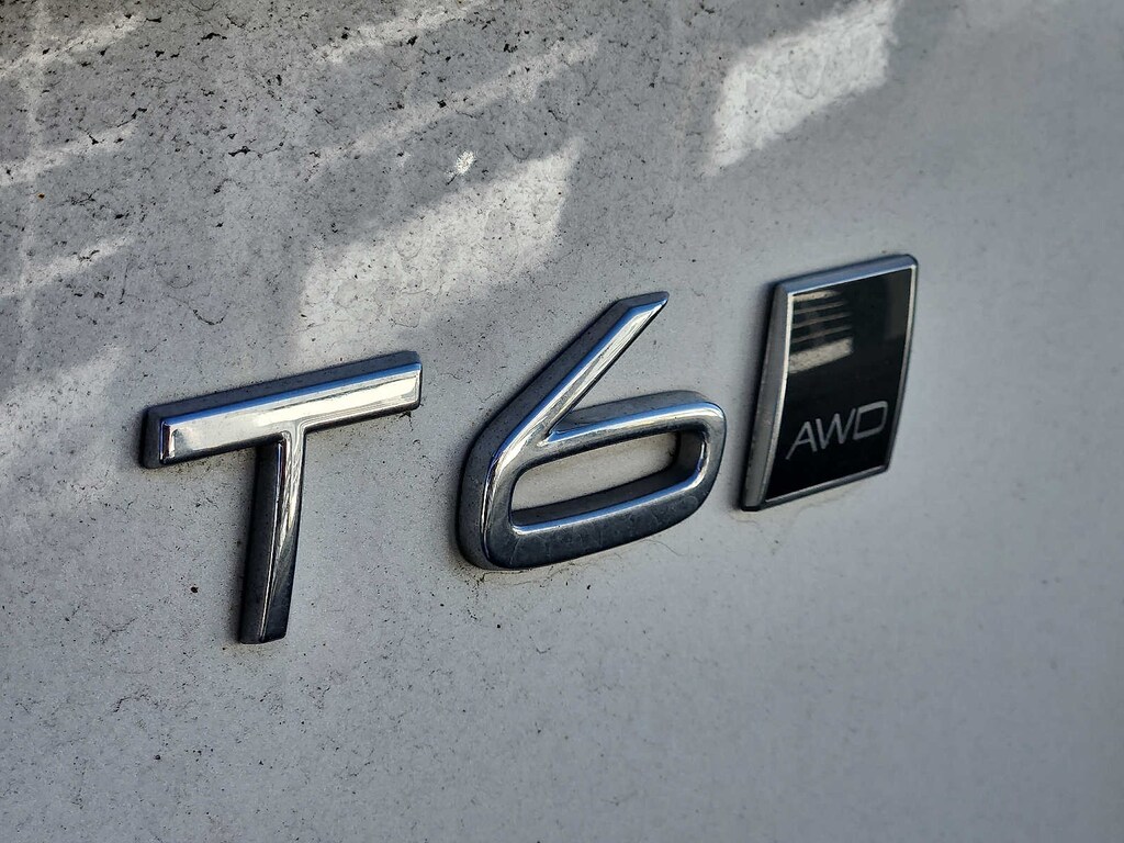 Certified 2022 Volvo XC90 T6 AWD Inscription 6 Seater SUV