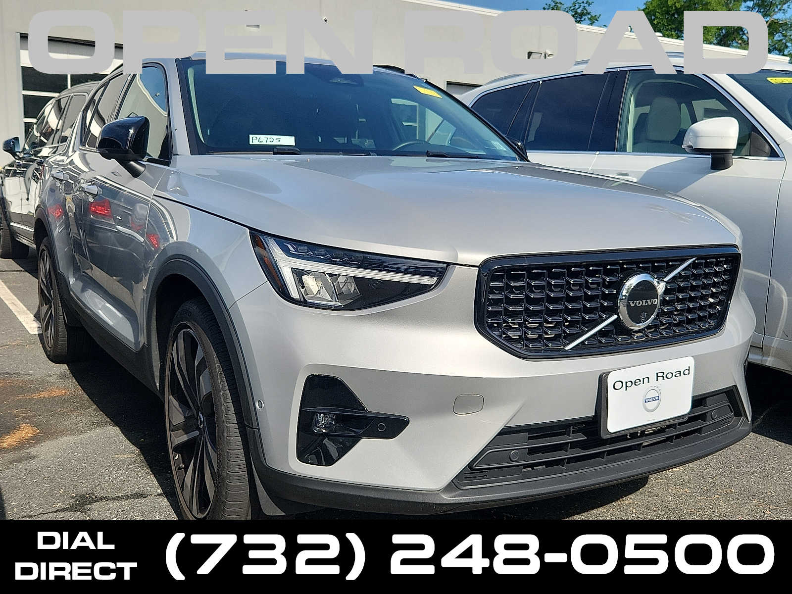 2023 Volvo XC40 B5 Plus Dark AWD's photo