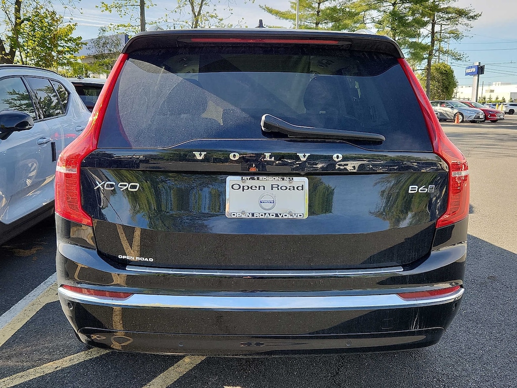 Used 2025 Volvo XC90 B6 Ultra 7-Seater SUV