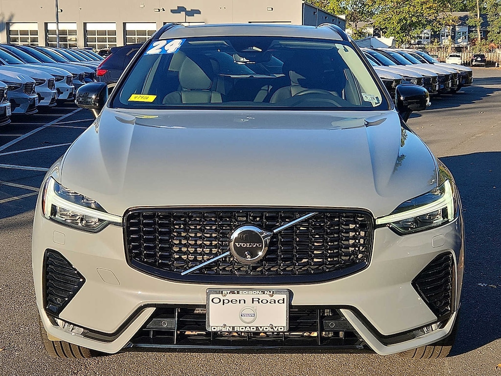 Certified 2024 Volvo XC60 B5 Plus Dark SUV