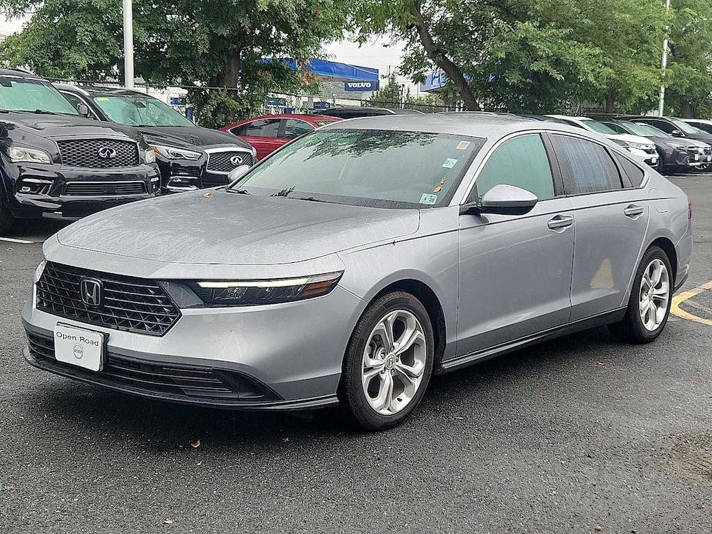 Used 2023 Honda Accord LX Sedan