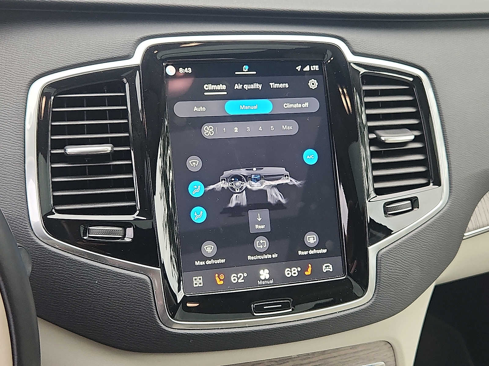 2024 Volvo XC90 Plus - Photo 15