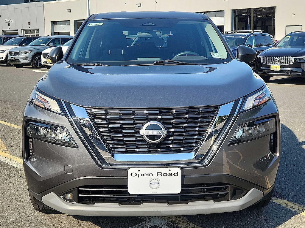 Used 2023 Nissan Rogue S SUV