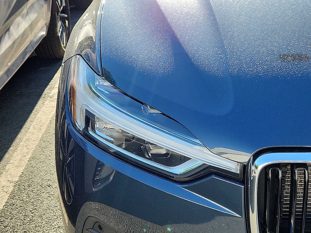 Used 2020 Volvo XC60 T5 Momentum SUV