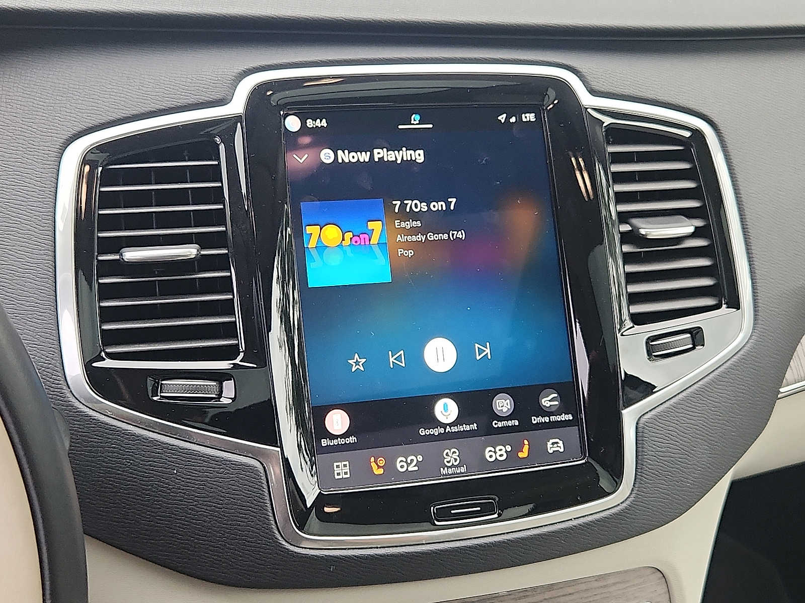 2024 Volvo XC90 Plus - Photo 17