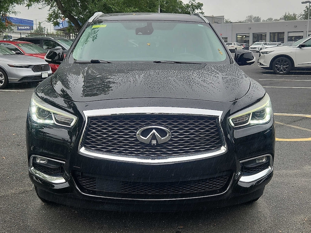 Used 2019 INFINITI QX60 LUXE SUV