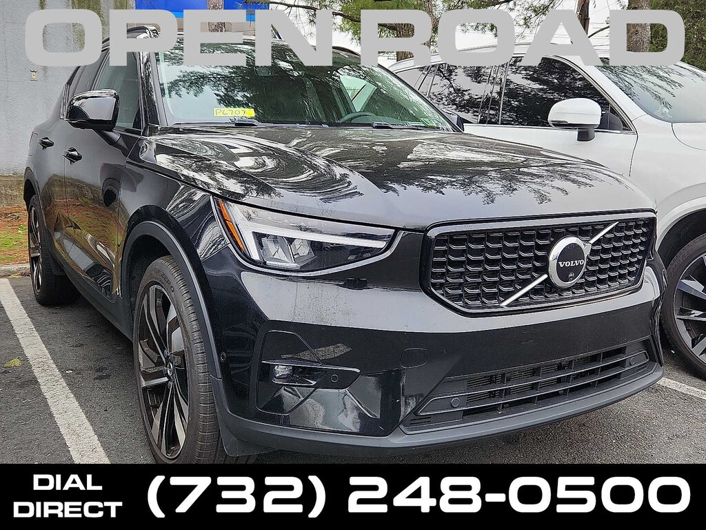 Used 2023 Volvo XC40 B5 AWD Plus Dark SUV