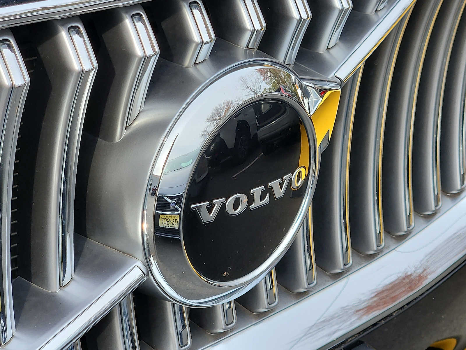 2020 Volvo XC90 T6 Inscription photo 3