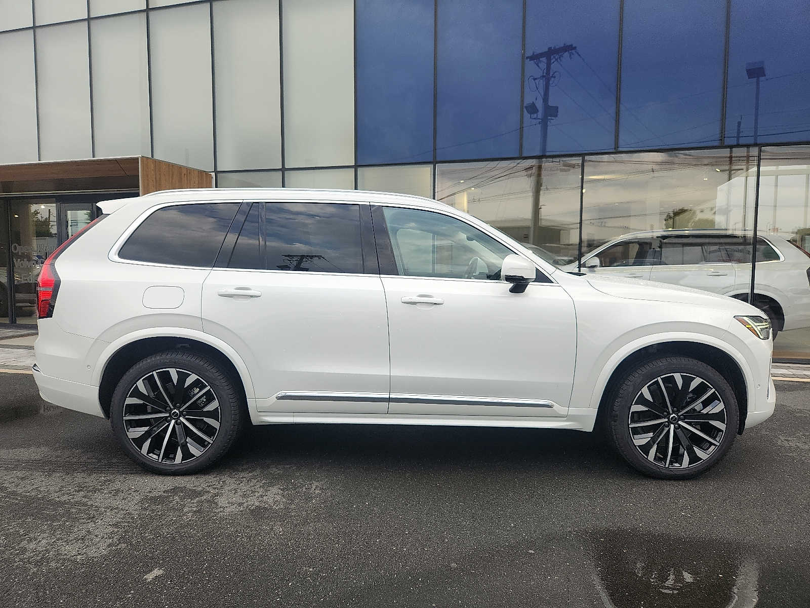 2026 Volvo XC90 Ultra - Photo 7