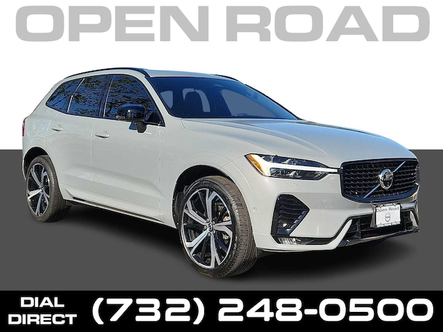 2024 Volvo XC60 B5 Ultimate Dark SUV