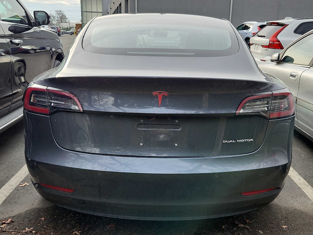 Used 2018 Tesla Model 3 Long Range Sedan