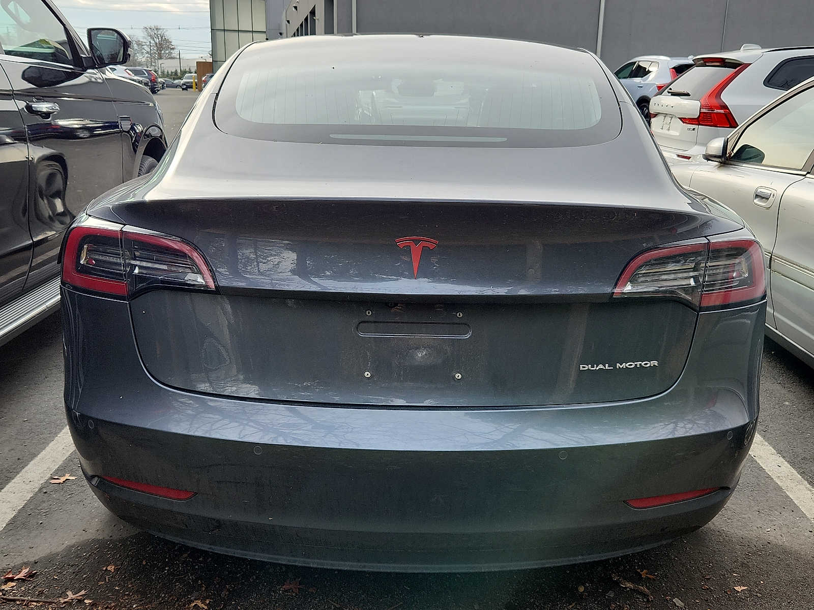 2018 Tesla Model 3 Long Range photo 2