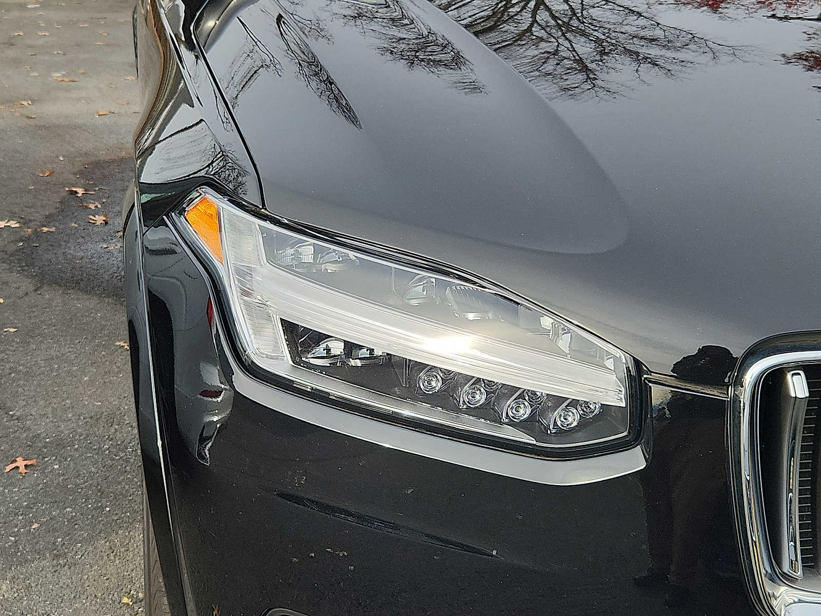 2020 Volvo XC90 T6 Inscription photo 2